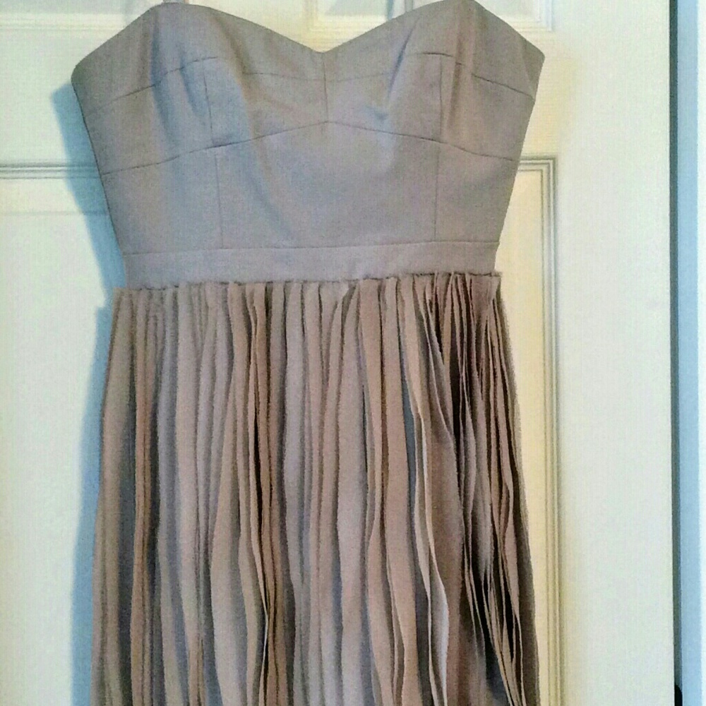 Nwt-BCBG maxazria tan dress- 8 w/attachable straos